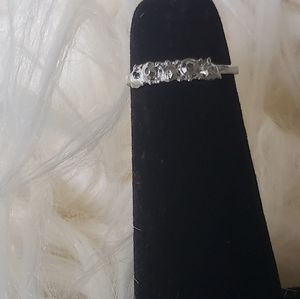 **Sold** Ring